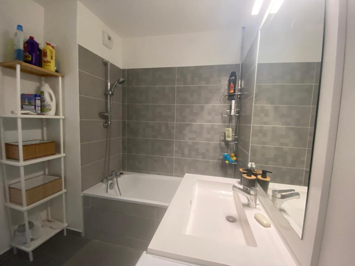 Apartamento Chambre Dans Logement Neuf, Paris, Disney, Centrex Noisy-le-Grand Exterior foto